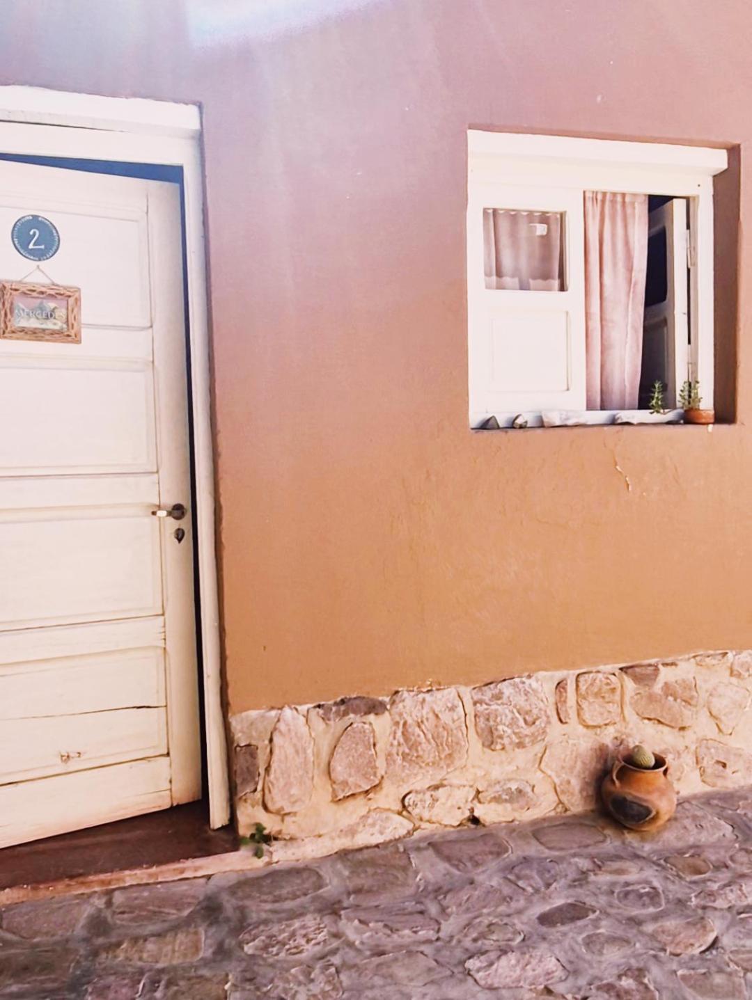 Mestiza Hostal Humahuaca Exteriör bild